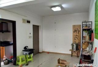 汽博中心叠彩城跃层2房 简单装修 家具都有 看房方便 - 重庆28生活网 cq.28life.net