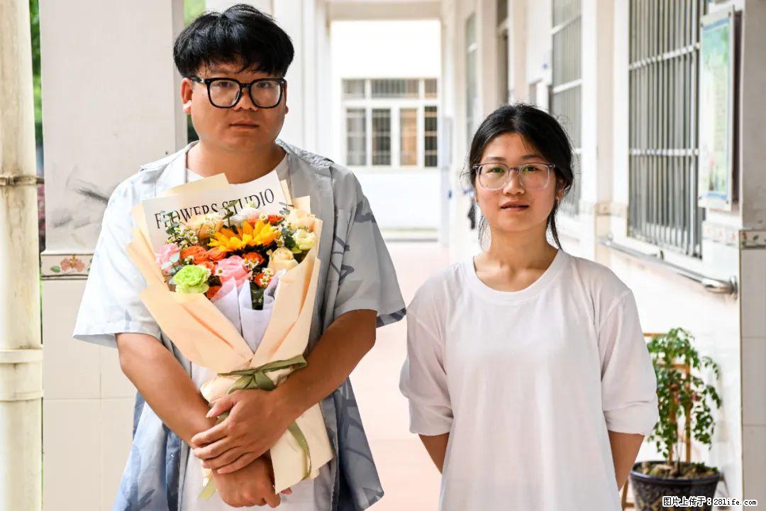 全网追的“扁担女孩”，找了一份暑假工，时薪12元 - 重庆生活资讯 - 重庆28生活网 cq.28life.net